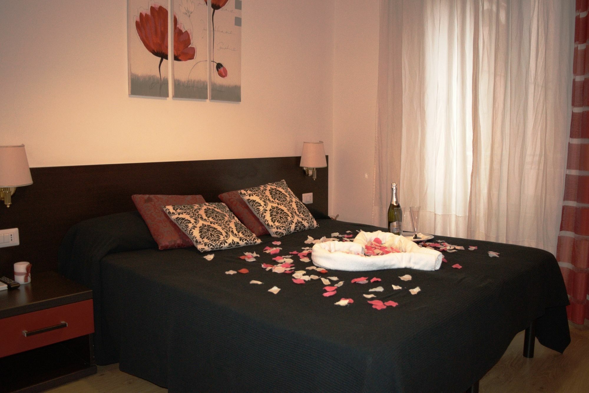 Julius Caesar Home โรม ภายนอก รูปภาพ